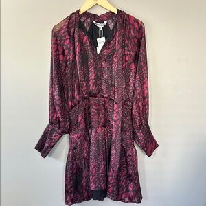 NWT Walter Baker Tie Neck Stellah Dress Sz 4 Magenta Pink Black‎ Animal Print